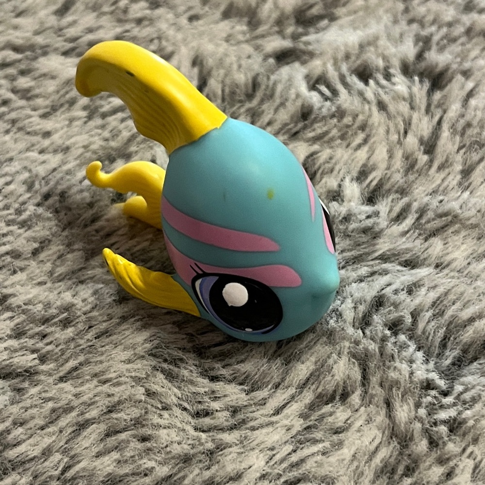 🐶3/20$ Littlest Pet Shop Soakin #1721 Read